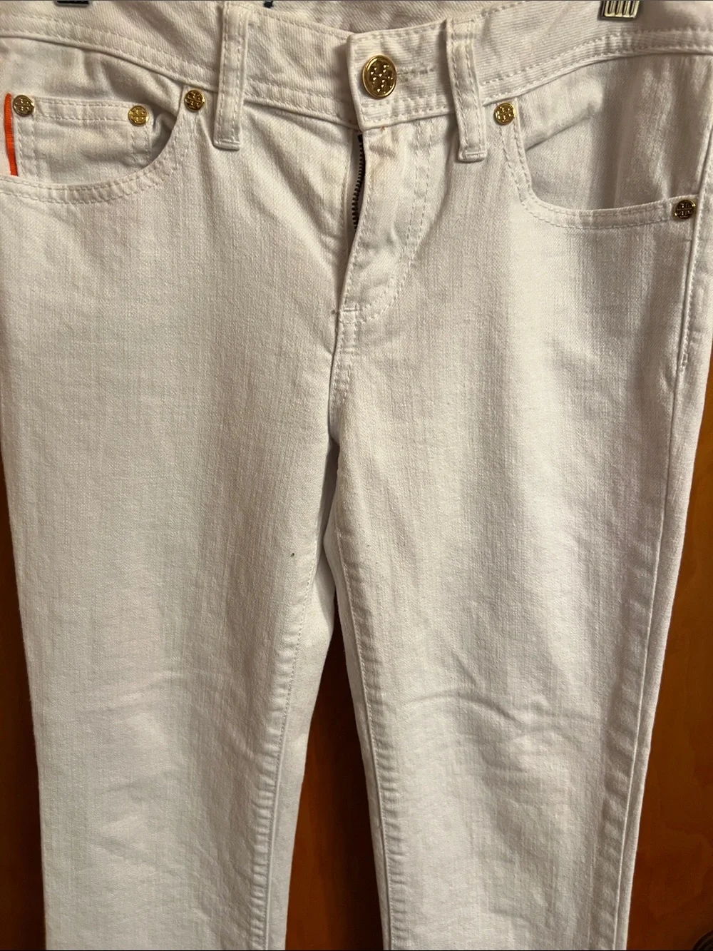 Pre-Owned White Tory Burch Women’s Jeans - Classic Tory Boot Waist 25